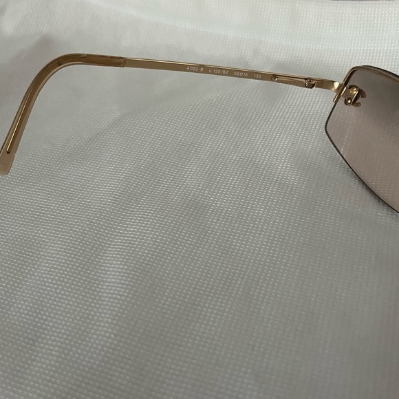 Authentic Chanel Y2K Rhinestone CC Light Brown Tinted Rimless Sunglasses - Picture 7 of 13